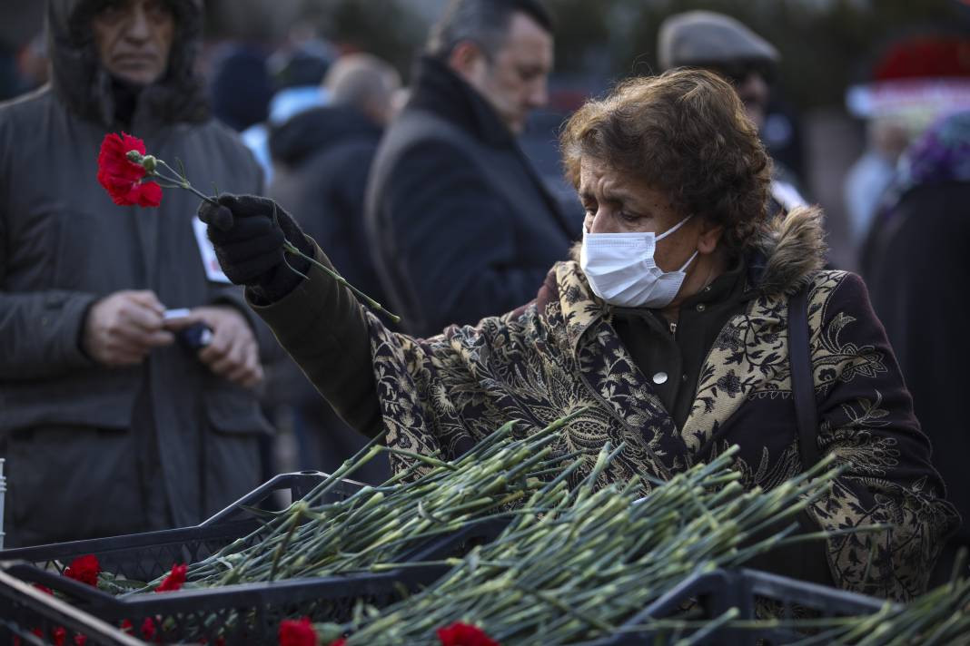 Gazeteci-yazar Uğur Mumcu ölümünün 31'inci yılında anıldı - Resim: 6